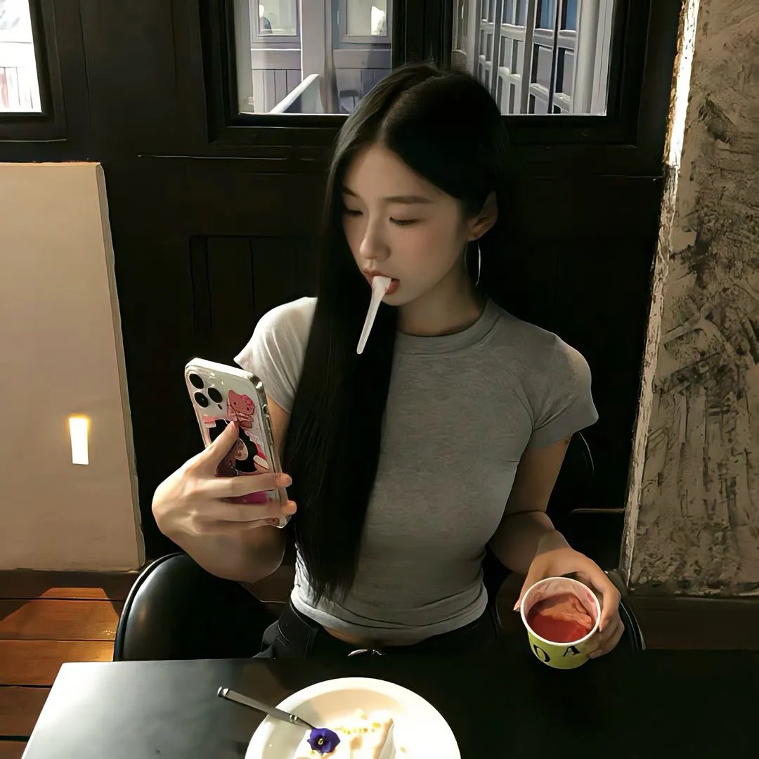 触不可及